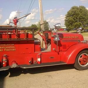 Meet your Posher, Wes